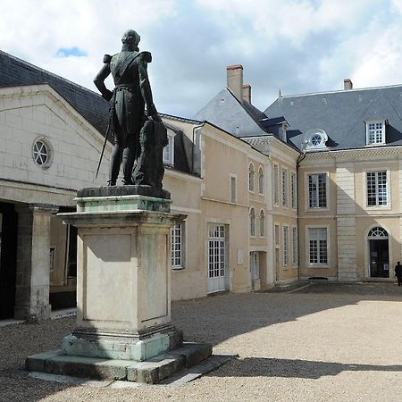 Maison D'Hotes De Charme - Au Lys Blanc Châteauroux Exterior photo